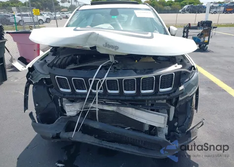 2019 Jeep Compass Sun And Wheel Fwd z USA, uszkodzony, nr VIN 3C4NJCBB3KT832196